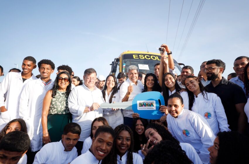  Dois novos colégios de tempo integral são inaugurados em Souto Soares, beneficiando 700 alunos