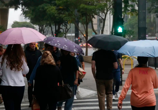  Meteorologia prevê chuvas volumosas para boa parte do país