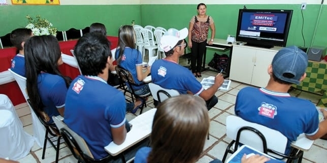  SEC convoca 181 mediadores para atuarem no Emitec