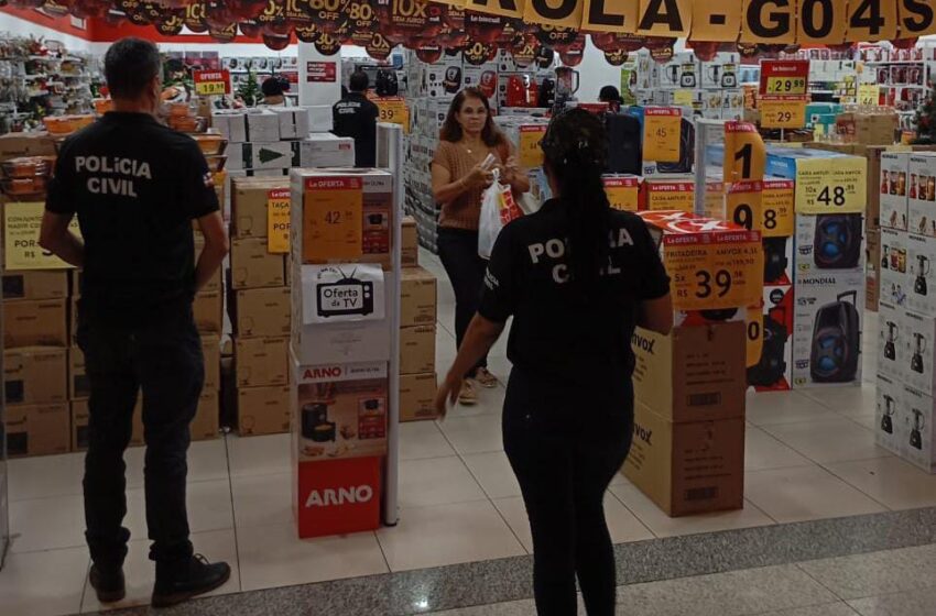  Centros comerciais são fiscalizados durante a segunda fase da Operação Black Friday