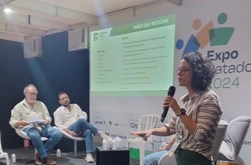  AACRRI participa da ExpoCatadores  e debate   Revolução da Reciclagem Popular