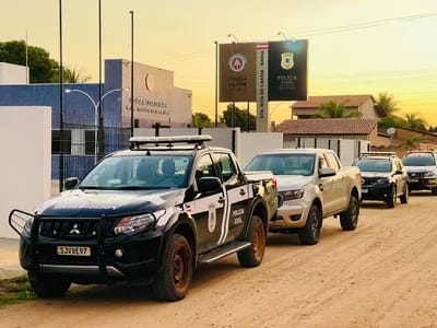  Mais de 160 criminosos são presos em operação na Bahia nesta quinta (12)