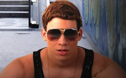 Ex-vocalista do New Hit é preso 12 anos após estupro contra jovens