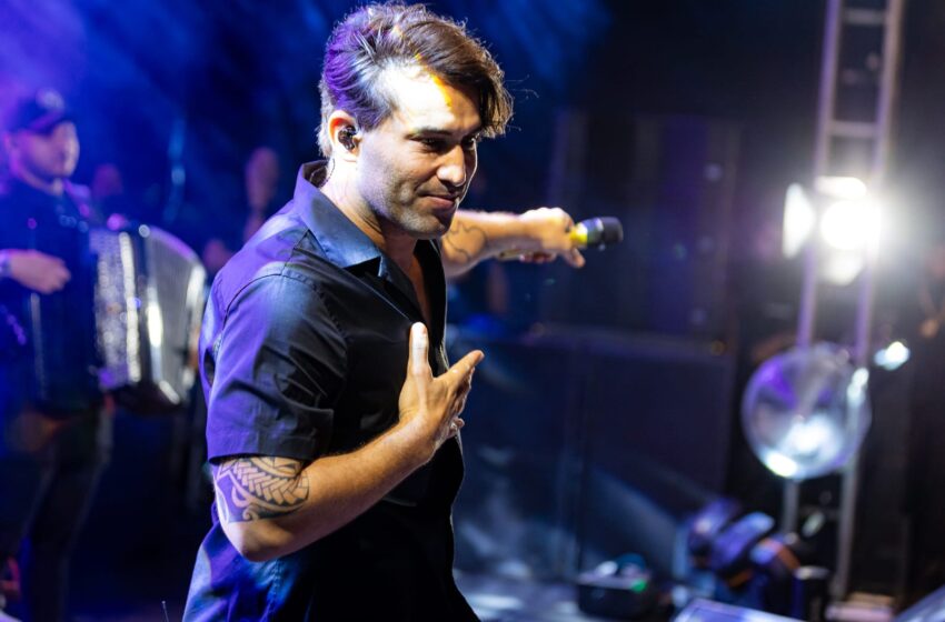  Tayrone fará shows na Bahia e em Minas Gerais na virada de ano