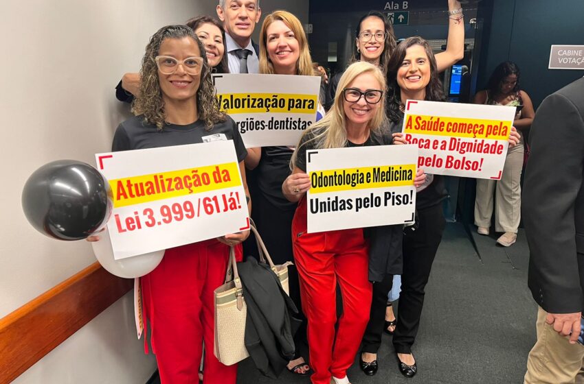  Comissão de Saúde da Câmara aprova Piso Salarial do Cirurgião-Dentista