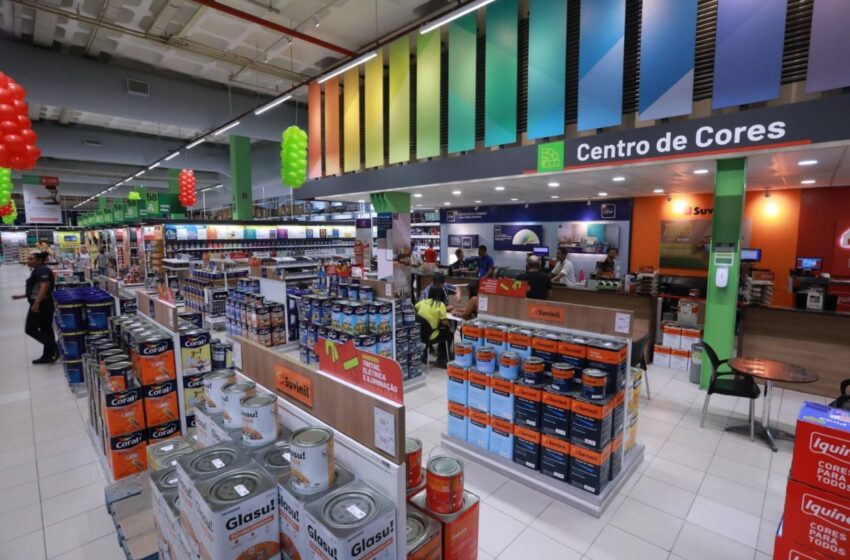  Reformas de final de ano movimentam o comércio