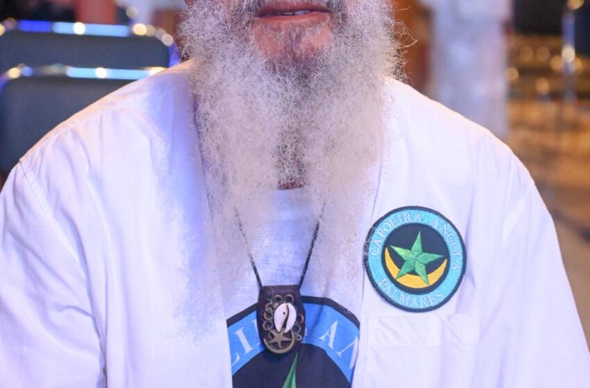  Natural de Itaparica, Mestre Nô será reconhecido como herói popular durante o VI Rede Capoeira