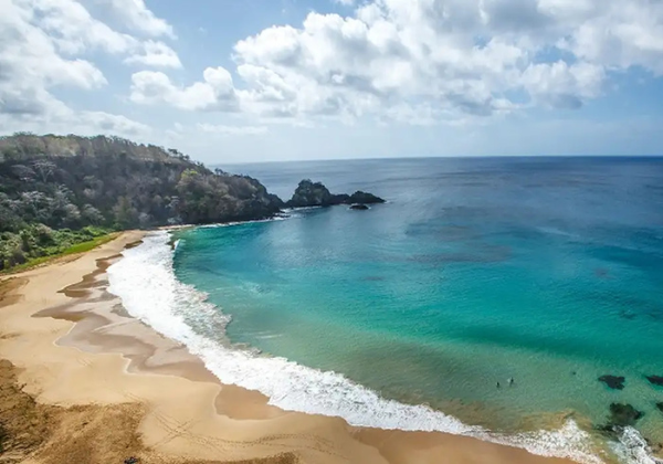  Fernando de Noronha: taxa de visitação sobe para R$ 101 por dia