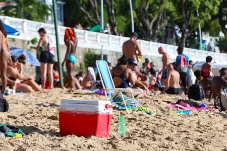  Semop solicita equilíbrio entre praias livres e trabalho dos ambulantes