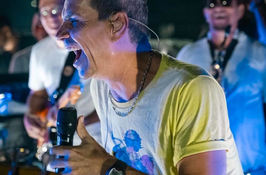  Sergynho Pimenta se apresenta na abertura do Carnaval de Salvador e comanda pipoca no circuito Osmar