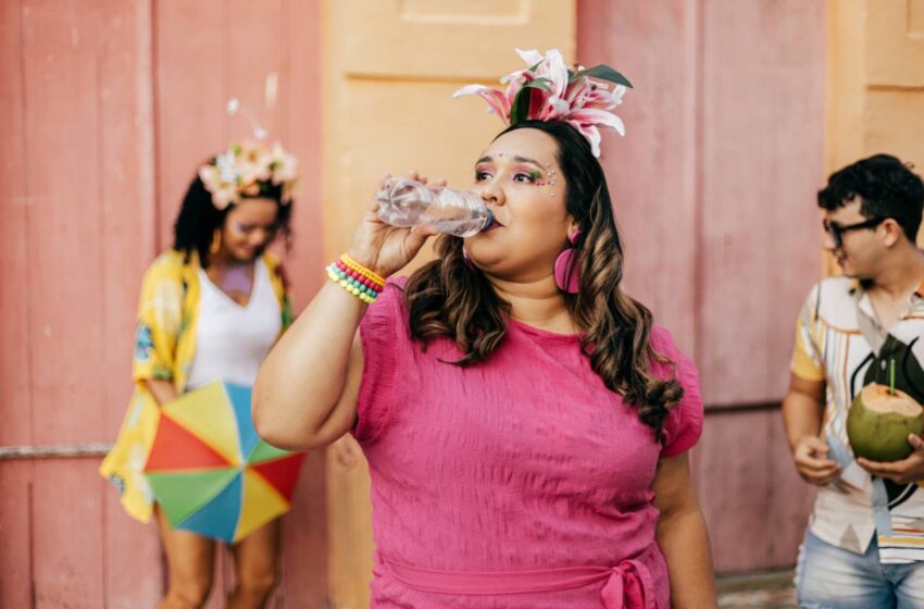  Especialista lista sete recomendações para prevenir a desidratação durante o Carnaval