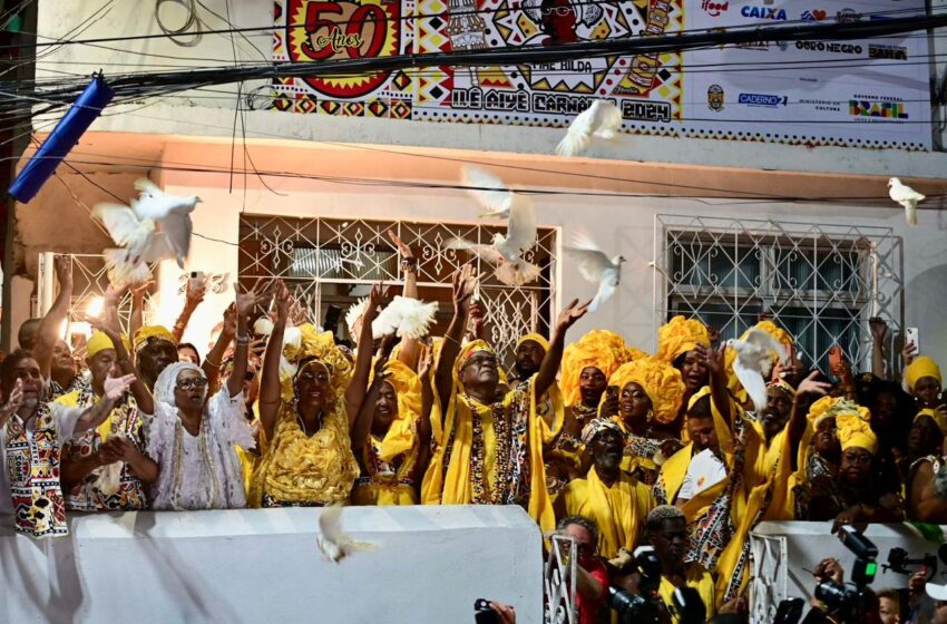  Ilê Aiyê celebra 50 anos de Carnaval em 2025 com homenagem ao povo queniano