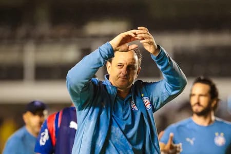  Rogério Ceni destaca necessidade de regularidade: “Precisamos melhorar fora de casa”