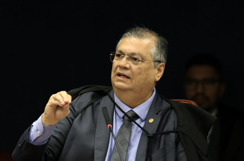  Flávio Dino toma posse no TSE e reforça Justiça Eleitoral