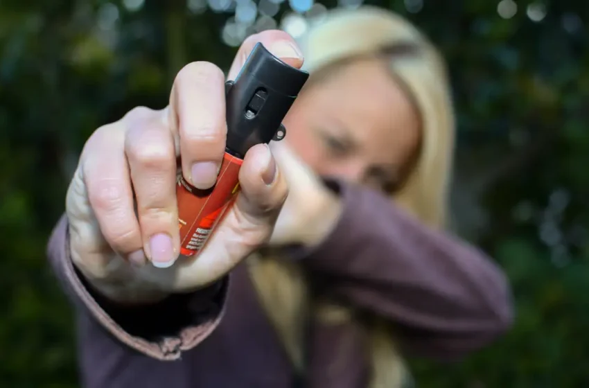  Uso de spray de pimenta como forma de defesa pessoal é permitido para mulheres