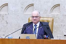  Presidente do STF cancela sessão desta quarta-feira em meio à crise na Corte