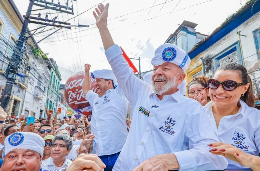  Lula participa de caminhada na Barra nesta terça-feira (29)