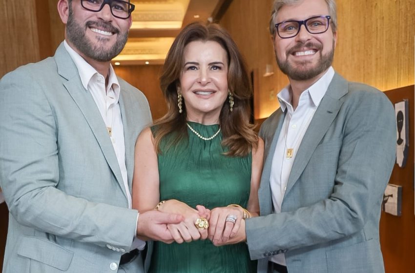 Joalheira e empresária Graça Valadares festejou a chegada exclusiva da coleção Emerald Lake, com almoço exclusivo no Hotel Fasano