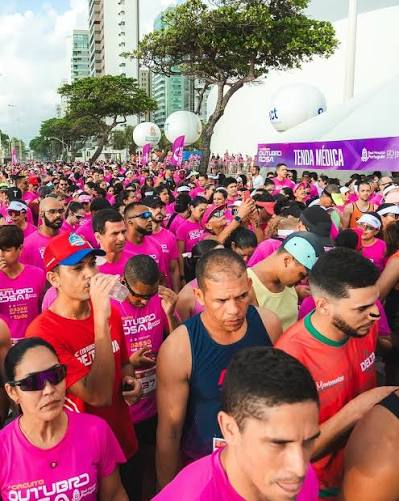  Rede D’Or realiza corrida para reforçar a conscientização sobre o câncer de mama nesta sexta-feira (16)